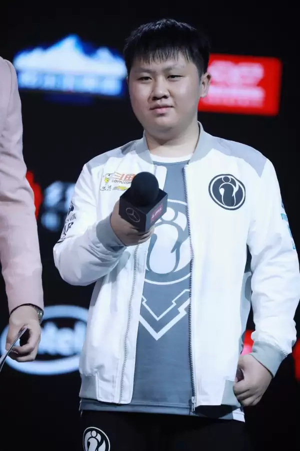 lol艾克有救场的能力吗　中单艾克-第4张