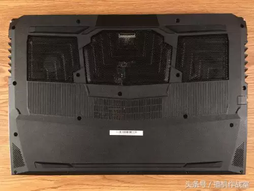 机械师f117排风怎么开　机械师f117风扇调速-第1张