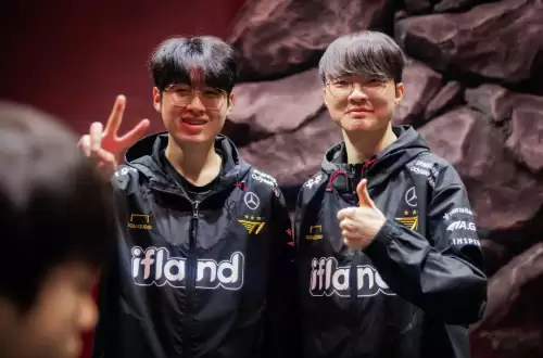 lol金克丝和阿狸关系好吗　英雄联盟阿狸和谁是一对-第2张