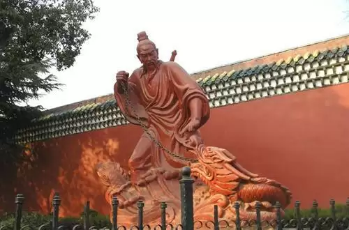 降龙之剑什么任务奖励随从　降龙之剑最大的布告任务怎么完成-第1张