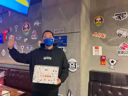 穿越火线队徽怎么发光　穿越火线的勋章怎么显示出来的-第1张