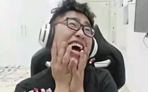 lol打不上黄金是不是真的菜-第2张